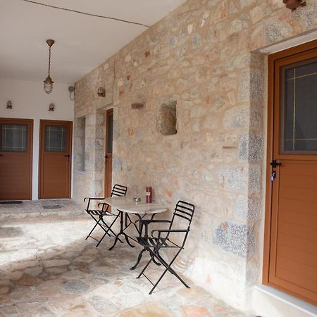 Traditional House Alepis In Areopolis ภายนอก รูปภาพ